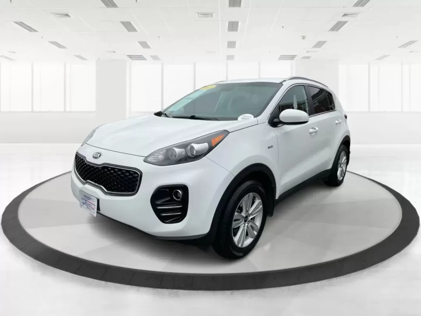 2018 Kia Sportage LX (KNDPMCACXJ7) with an Theta II 2.4L I-4 gasoline direct injection engine, located at 880 E. National Road, Vandalia, OH, 45377, (937) 908-9800, 39.891918, -84.183594 - Photo#6