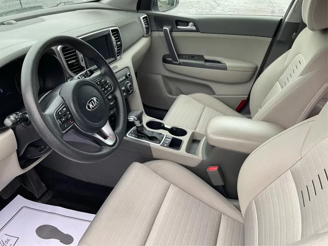 2018 Kia Sportage LX (KNDPMCACXJ7) with an Theta II 2.4L I-4 gasoline direct injection engine, located at 880 E. National Road, Vandalia, OH, 45377, (937) 908-9800, 39.891918, -84.183594 - 2018 Kia Sportage LX - Photo#7