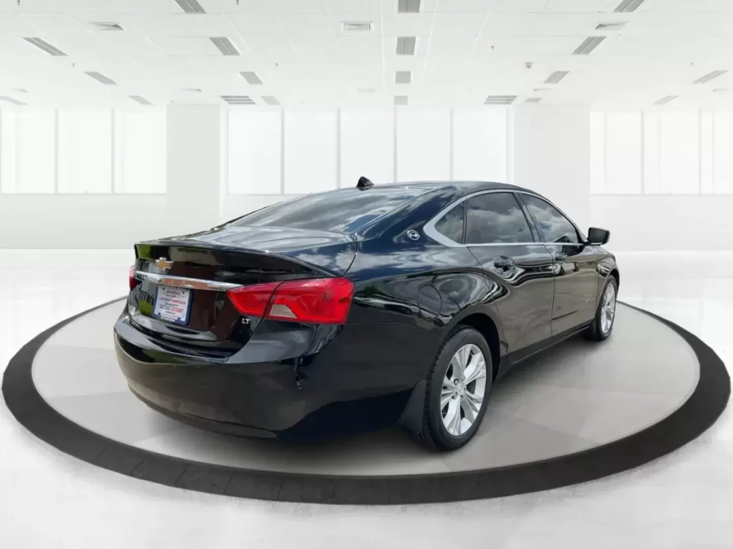 2014 Chevrolet Impala 1LT (1G1115SL6EU) with an ECOTEC 2.5L I-4 gasoline direct injection engine, located at 880 E. National Road, Vandalia, OH, 45377, (937) 908-9800, 39.891918, -84.183594 - Photo#1