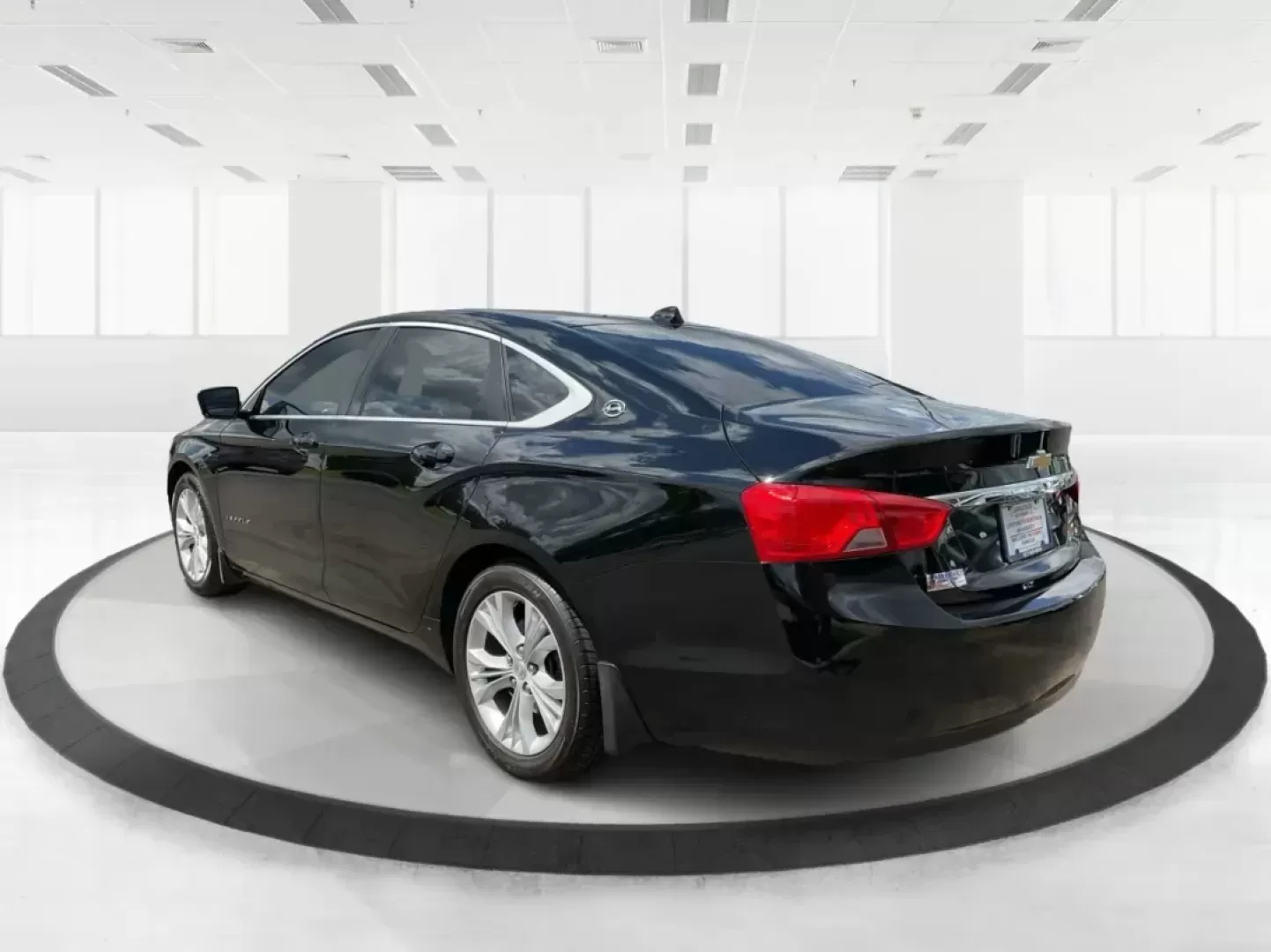 2014 Chevrolet Impala 1LT (1G1115SL6EU) with an ECOTEC 2.5L I-4 gasoline direct injection engine, located at 880 E. National Road, Vandalia, OH, 45377, (937) 908-9800, 39.891918, -84.183594 - Photo#3