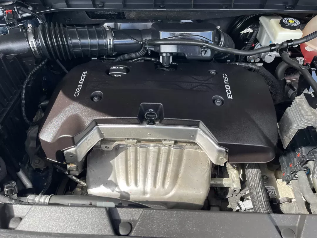 2017 GMC Acadia SLE-1 (1GKKNKLA5HZ) with an 2.5L I-4 gasoline direct injection engine, located at 1230 East Main St, Xenia, OH, 45385, (937) 908-9800, 39.688026, -83.910172 - 2017 GMC Acadia SLE-1 - Photo#10