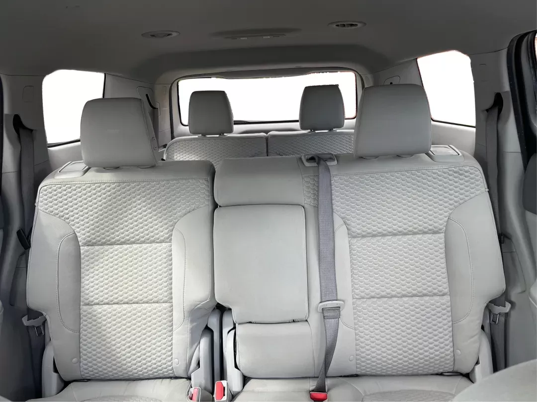 2017 GMC Acadia SLE-1 (1GKKNKLA5HZ) with an 2.5L I-4 gasoline direct injection engine, located at 1230 East Main St, Xenia, OH, 45385, (937) 908-9800, 39.688026, -83.910172 - 2017 GMC Acadia SLE-1 - Photo#13