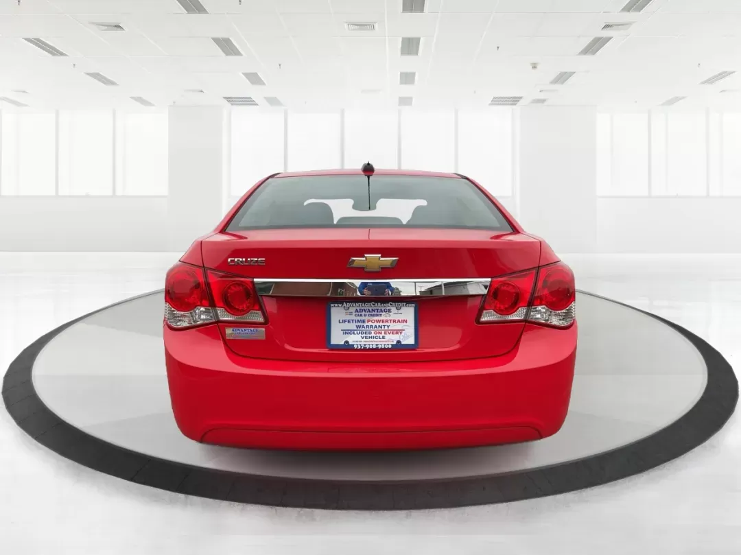 2016 Chevrolet Cruze Limited LS (1G1PC5SH5G7) with an Other engine, located at 1230 East Main St, Xenia, OH, 45385, (937) 908-9800, 39.688026, -83.910172 - 2016 Chevrolet Cruze Limited LS - Photo#3