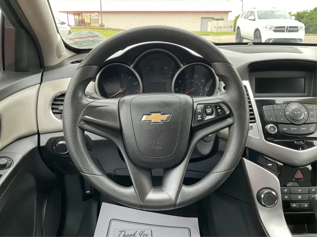 2016 Chevrolet Cruze Limited LS (1G1PC5SH5G7) with an Other engine, located at 1230 East Main St, Xenia, OH, 45385, (937) 908-9800, 39.688026, -83.910172 - 2016 Chevrolet Cruze Limited LS - Photo#15