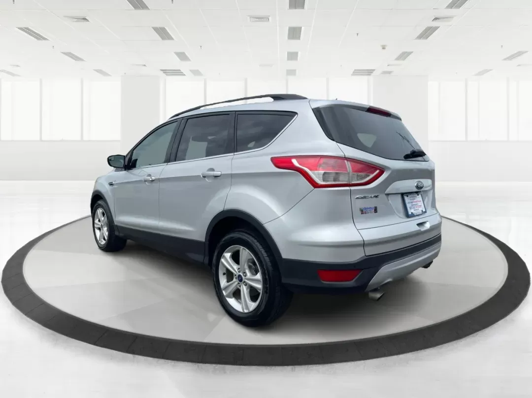 2015 Ford Escape SE (1FMCU9G9XFU) with an Other engine, located at 8750 N County Rd 25A, Piqua, OH, 45356, (937) 908-9800, 40.164391, -84.232513 - 2015 Ford Escape SE - Photo#3