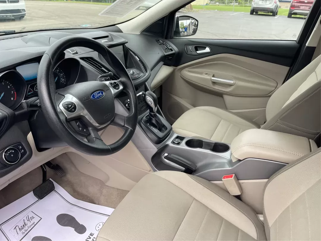 2015 Ford Escape SE (1FMCU9G9XFU) with an Other engine, located at 8750 N County Rd 25A, Piqua, OH, 45356, (937) 908-9800, 40.164391, -84.232513 - 2015 Ford Escape SE - Photo#7