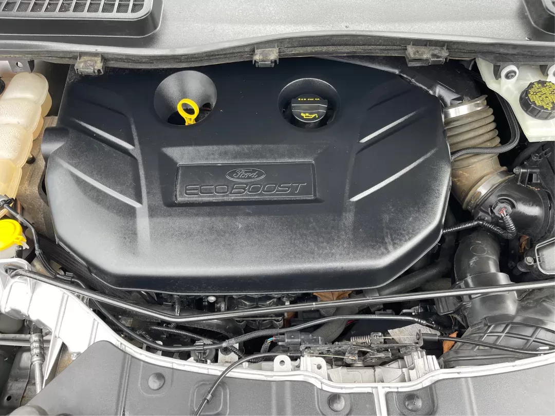 2015 Ford Escape SE (1FMCU9G9XFU) with an Other engine, located at 8750 N County Rd 25A, Piqua, OH, 45356, (937) 908-9800, 40.164391, -84.232513 - 2015 Ford Escape SE - Photo#9