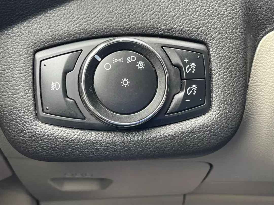 2015 Ford Escape SE (1FMCU9G9XFU) with an Other engine, located at 8750 N County Rd 25A, Piqua, OH, 45356, (937) 908-9800, 40.164391, -84.232513 - 2015 Ford Escape SE - Photo#15