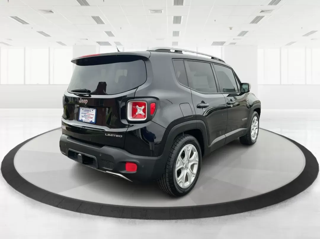 2016 Jeep Renegade Limited (ZACCJADT7GP) with an Tigershark MultiAir 2.4L I-4 variable valve contro engine, located at 8750 N County Rd 25A, Piqua, OH, 45356, (937) 908-9800, 40.164391, -84.232513 - 2016 Jeep Renegade Limited - Photo#2