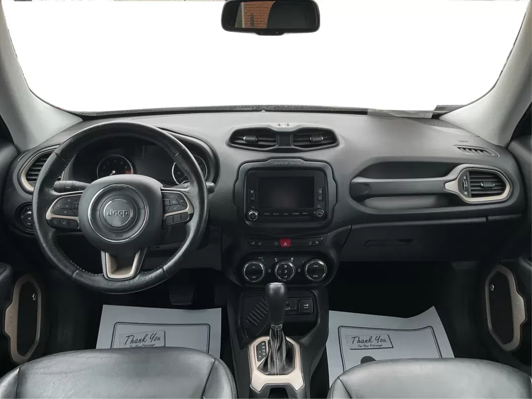 2016 Jeep Renegade Limited (ZACCJADT7GP) with an Tigershark MultiAir 2.4L I-4 variable valve contro engine, located at 8750 N County Rd 25A, Piqua, OH, 45356, (937) 908-9800, 40.164391, -84.232513 - 2016 Jeep Renegade Limited - Photo#19