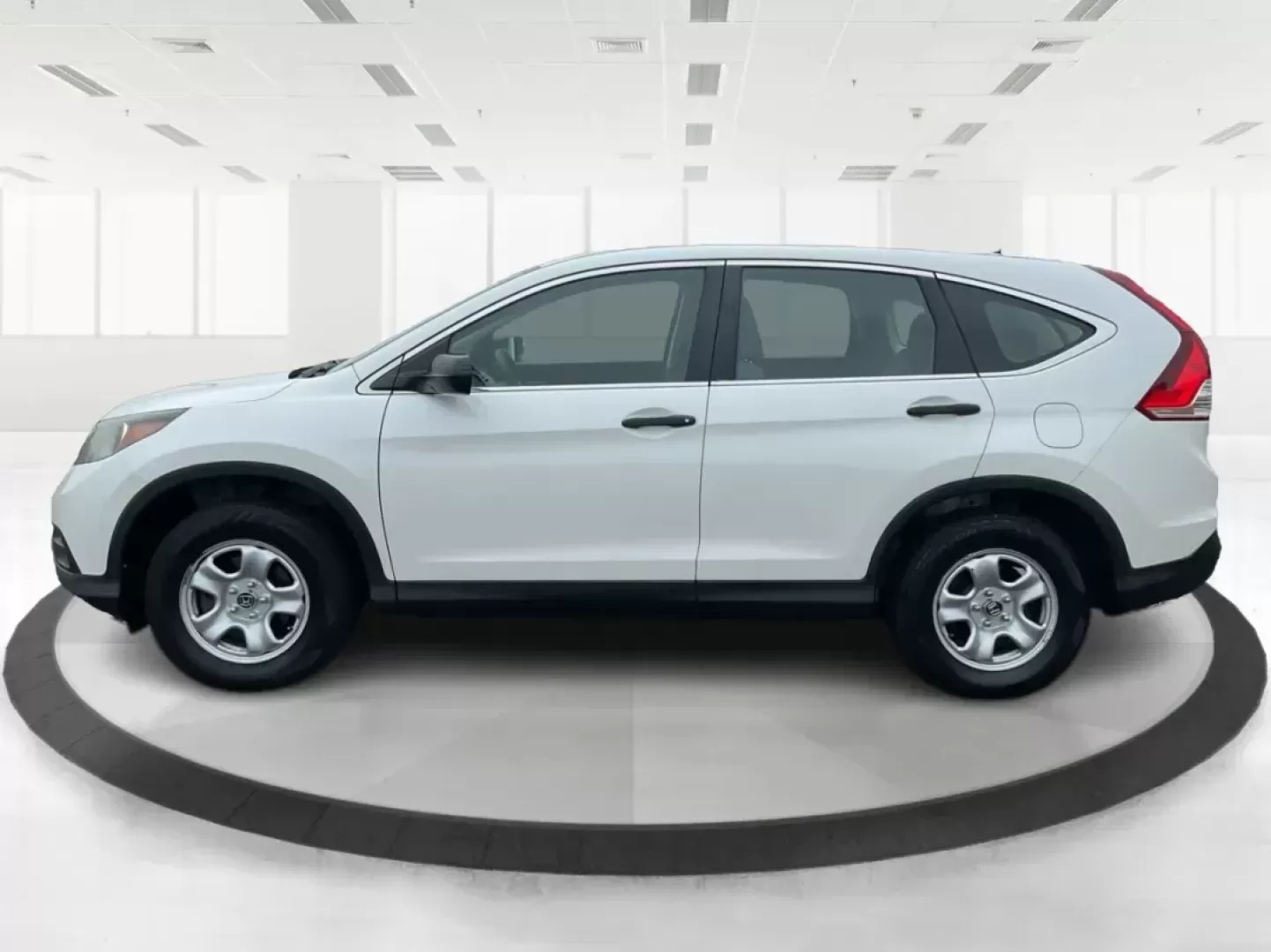 2013 Honda CR-V LX (5J6RM3H37DL) with an 2.4L I-4 DOHC engine, located at 4508 South Dixie Dr, Moraine, OH, 45439, (937) 908-9800, 39.689976, -84.218452 - ### Discover Your Adventure with the 2013 Honda CR-V LX at Advantage Car and Credit!<br /> <br /> Are you ready to elevate your daily commute or embark on a family road trip? The 2013 Honda CR-V LX, available now at Advantage Car and Credit in Fairborn, OH, is the perfect companion for both urban li - Photo#5