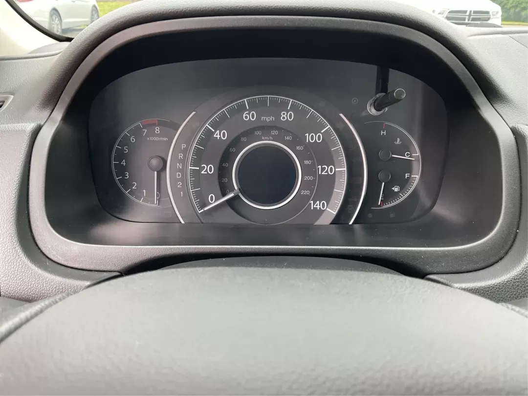 2013 Honda CR-V LX (5J6RM3H37DL) with an 2.4L I-4 DOHC engine, located at 401 Woodman Dr, Riverside, OH, 45431, (937) 908-9800, 39.760899, -84.123421 - 2013 Honda CR-V LX - Photo#14