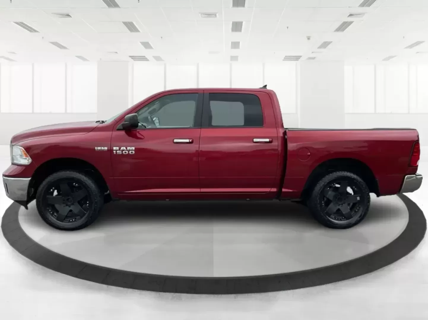 2014 Ram 1500 Lone Star (1C6RR7LT9ES) with an Other engine, located at 1230 East Main St, Xenia, OH, 45385, (937) 908-9800, 39.688026, -83.910172 - Photo#5
