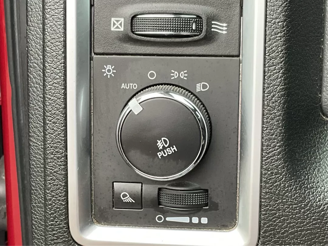 2014 Ram 1500 Lone Star (1C6RR7LT9ES) with an Other engine, located at 1230 East Main St, Xenia, OH, 45385, (937) 908-9800, 39.688026, -83.910172 - 2014 Ram 1500 Lone Star - Photo#15