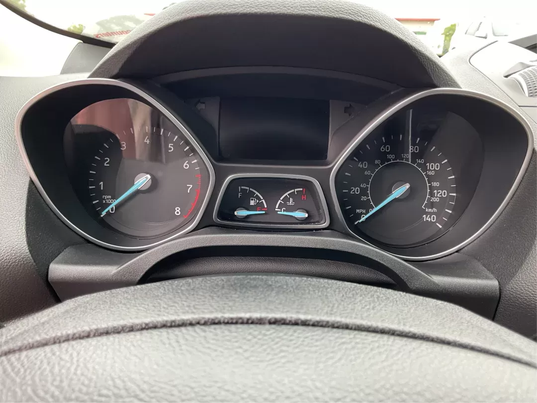 2017 Ford Escape SE (1FMCU9GD0HU) with an Other engine, located at 880 E. National Road, Vandalia, OH, 45377, (937) 908-9800, 39.891918, -84.183594 - Photo#14