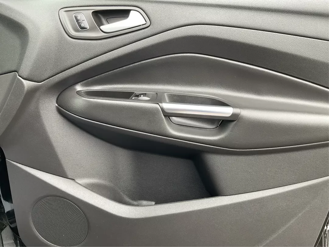 2017 Ford Escape SE (1FMCU9GD0HU) with an Other engine, located at 880 E. National Road, Vandalia, OH, 45377, (937) 908-9800, 39.891918, -84.183594 - Photo#19