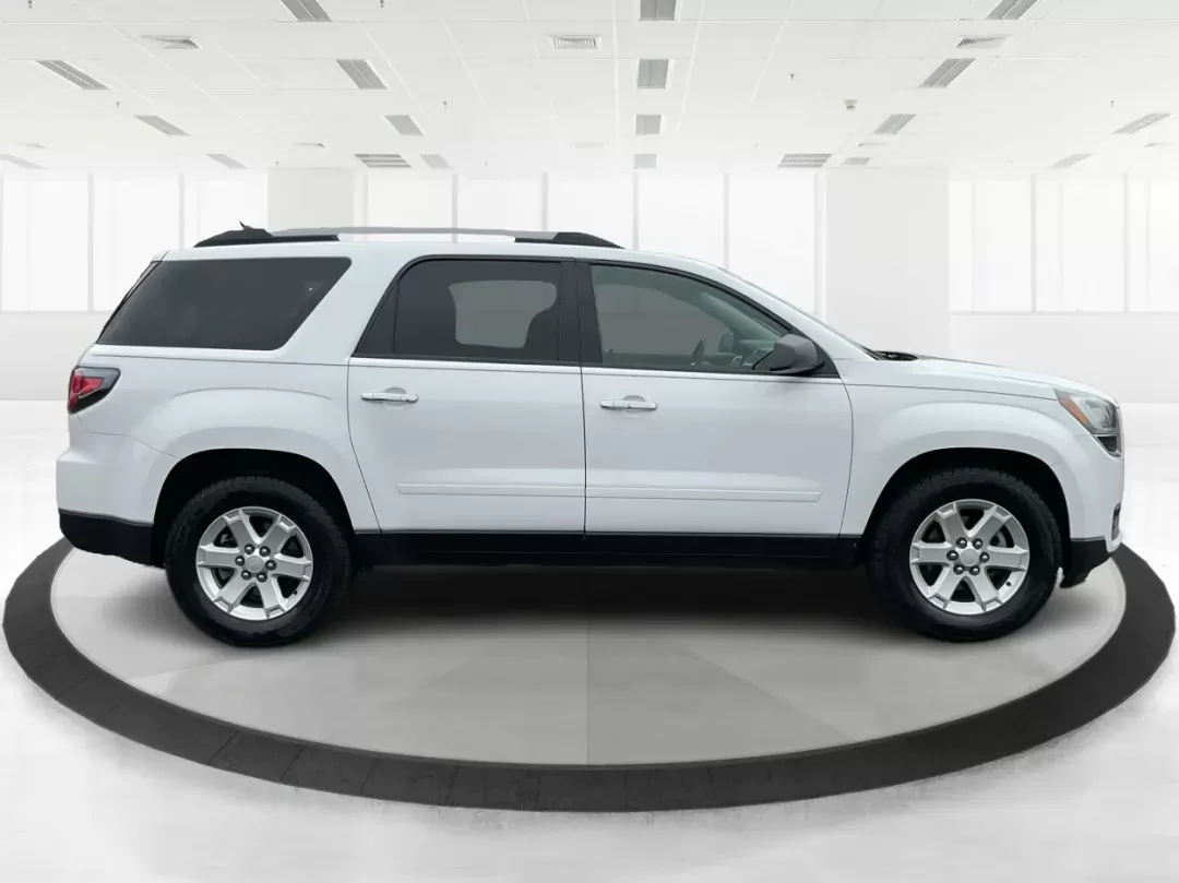 2016 GMC Acadia SLE-2 (1GKKRPKD7GJ) with an 3.6L V-6 gasoline direct injection engine, located at 8750 N County Rd 25A, Piqua, OH, 45356, (937) 908-9800, 40.164391, -84.232513 - 2016 GMC Acadia SLE-2 - Photo#1