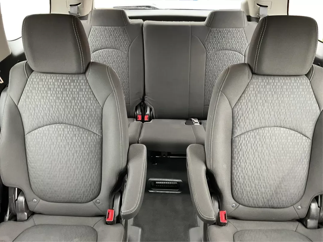 2016 GMC Acadia SLE-2 (1GKKRPKD7GJ) with an 3.6L V-6 gasoline direct injection engine, located at 8750 N County Rd 25A, Piqua, OH, 45356, (937) 908-9800, 40.164391, -84.232513 - 2016 GMC Acadia SLE-2 - Photo#13