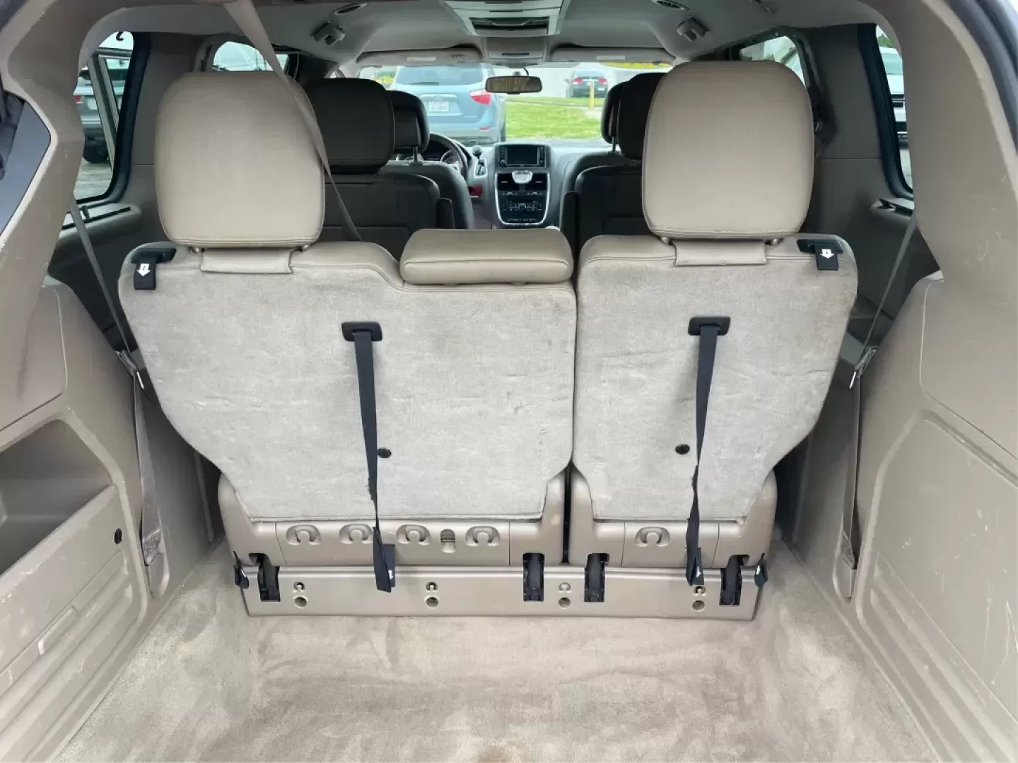 2016 Chrysler Town and Country Touring (2C4RC1BG8GR) with an Pentastar 3.6L V-6 DOHC engine, located at 880 E. National Road, Vandalia, OH, 45377, (937) 908-9800, 39.891918, -84.183594 - Photo#11