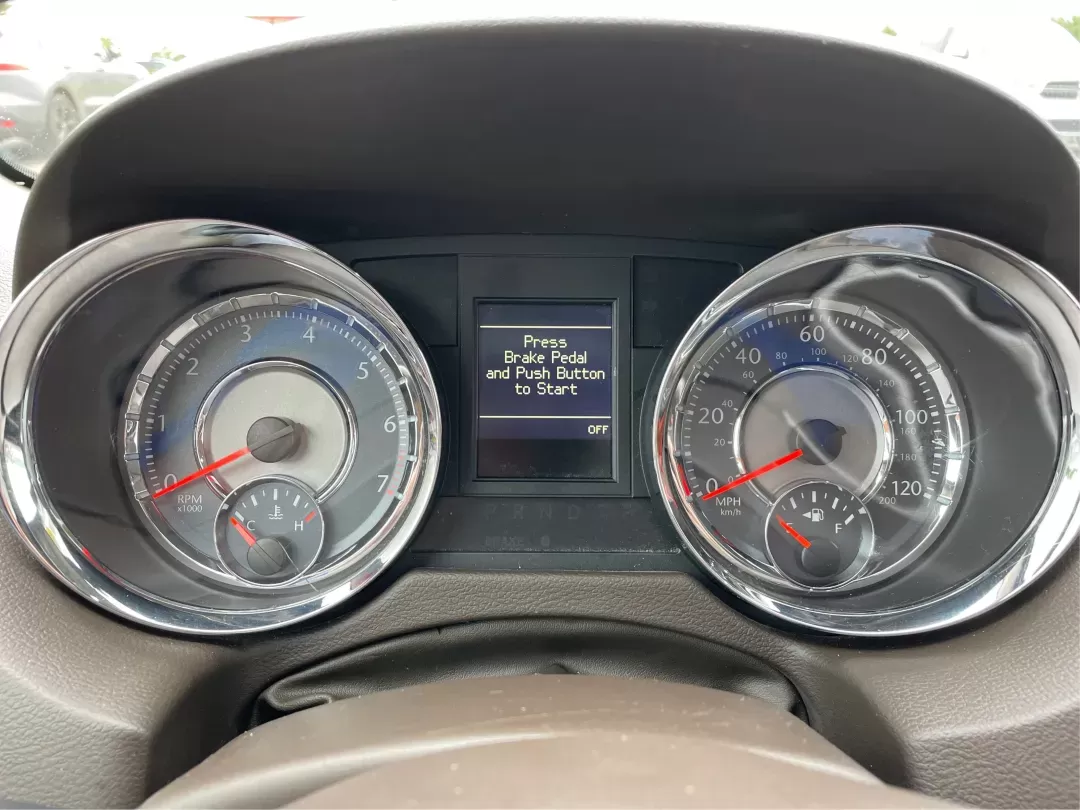2016 Chrysler Town and Country Touring (2C4RC1BG8GR) with an Pentastar 3.6L V-6 DOHC engine, located at 880 E. National Road, Vandalia, OH, 45377, (937) 908-9800, 39.891918, -84.183594 - 2016 Chrysler Town and Country Touring - Photo#14