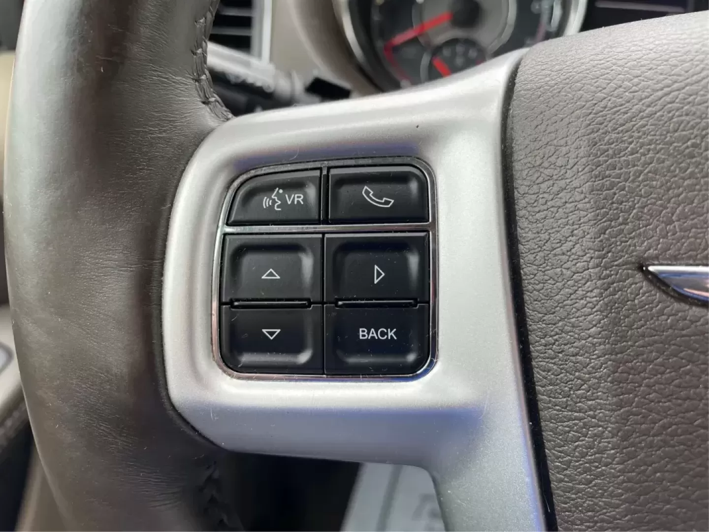 2016 Chrysler Town and Country Touring (2C4RC1BG8GR) with an Pentastar 3.6L V-6 DOHC engine, located at 880 E. National Road, Vandalia, OH, 45377, (937) 908-9800, 39.891918, -84.183594 - Photo#15