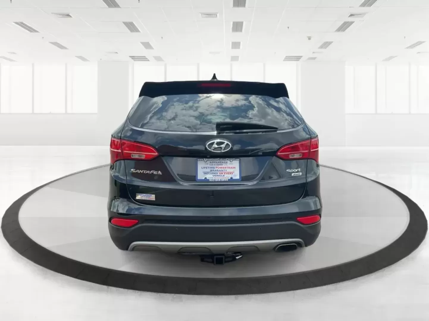 2015 Hyundai Santa Fe Sport 2.4L (5XYZUDLB2FG) with an Theta II 2.4L I-4 gasoline direct injection engine, located at 8750 N County Rd 25A, Piqua, OH, 45356, (937) 908-9800, 40.164391, -84.232513 - Photo#3