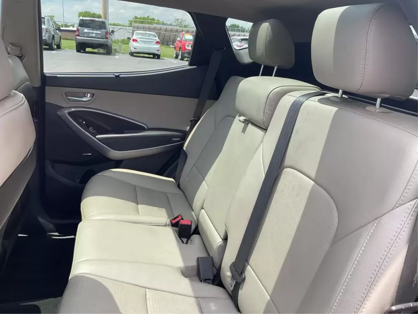 2015 Hyundai Santa Fe Sport 2.4L (5XYZUDLB2FG) with an Theta II 2.4L I-4 gasoline direct injection engine, located at 8750 N County Rd 25A, Piqua, OH, 45356, (937) 908-9800, 40.164391, -84.232513 - Photo#9