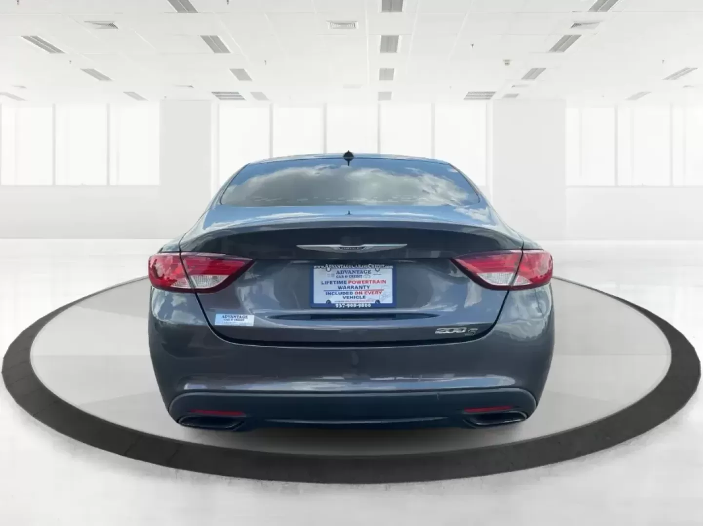 2015 Chrysler 200 S (1C3CCCBB2FN) with an Other engine, located at 880 E. National Road, Vandalia, OH, 45377, (937) 908-9800, 39.891918, -84.183594 - Photo#3