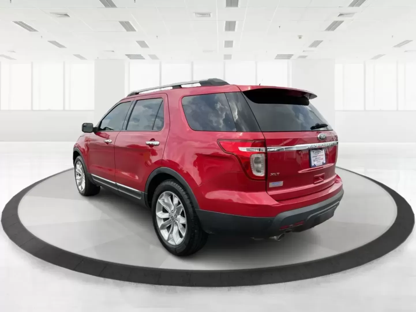 2011 Ford Explorer XLT (1FMHK7D8XBG) with an Other engine, located at 8750 N County Rd 25A, Piqua, OH, 45356, (937) 908-9800, 40.164391, -84.232513 - Photo#4