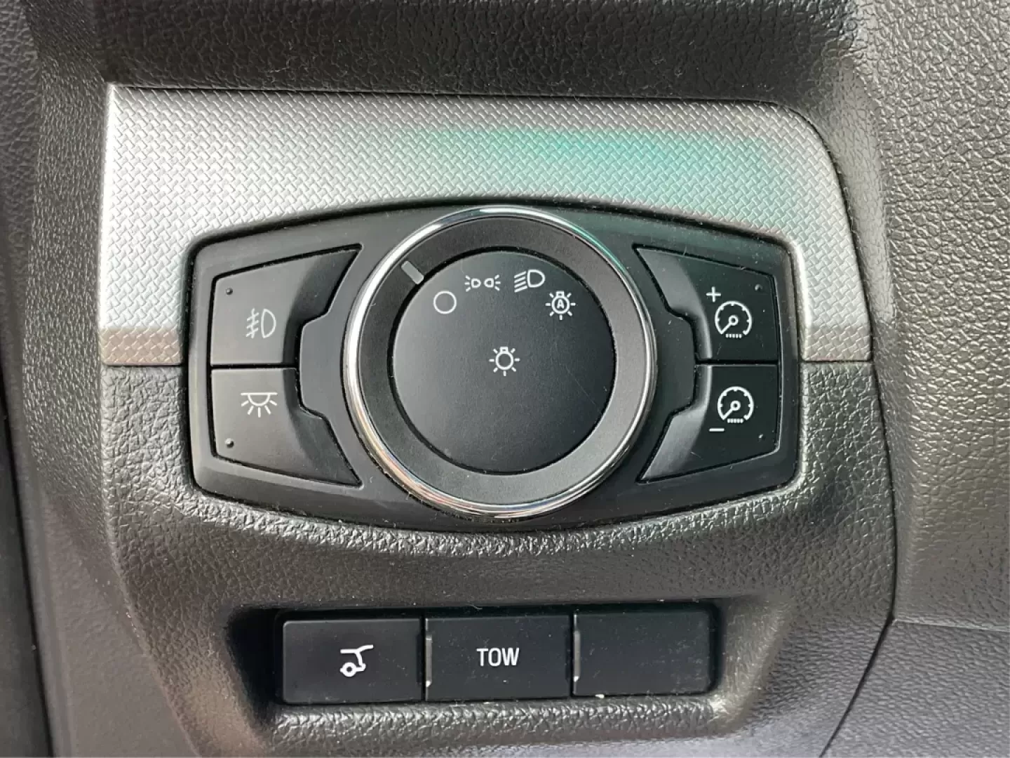 2011 Ford Explorer XLT (1FMHK7D8XBG) with an Other engine, located at 8750 N County Rd 25A, Piqua, OH, 45356, (937) 908-9800, 40.164391, -84.232513 - Photo#16