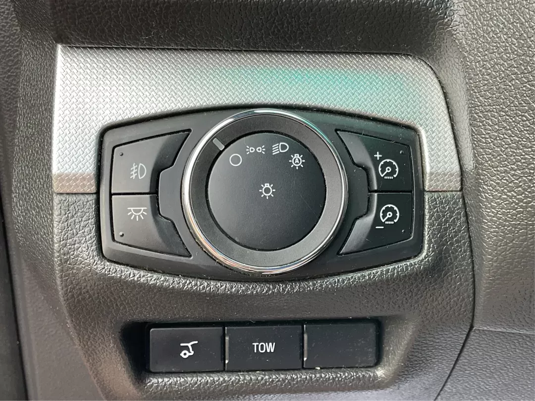 2011 Ford Explorer XLT (1FMHK7D8XBG) with an Other engine, located at 8750 N County Rd 25A, Piqua, OH, 45356, (937) 908-9800, 40.164391, -84.232513 - 2011 Ford Explorer XLT - Photo#16
