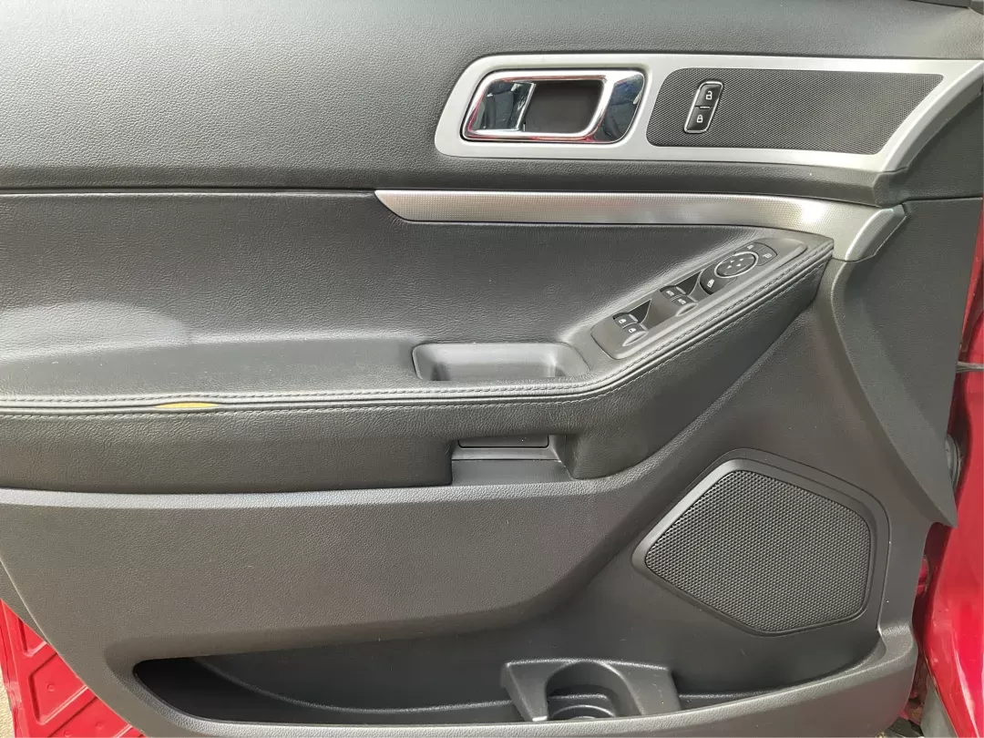 2011 Ford Explorer XLT (1FMHK7D8XBG) with an Other engine, located at 8750 N County Rd 25A, Piqua, OH, 45356, (937) 908-9800, 40.164391, -84.232513 - 2011 Ford Explorer XLT - Photo#18