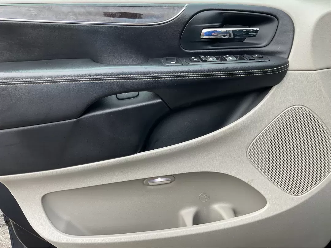 2013 Chrysler Town and Country Touring (2C4RC1BG5DR) with an Pentastar 3.6L V-6 DOHC engine, located at 4508 South Dixie Dr, Moraine, OH, 45439, (937) 908-9800, 39.689976, -84.218452 - 2013 Chrysler Town and Country Touring - Photo#18