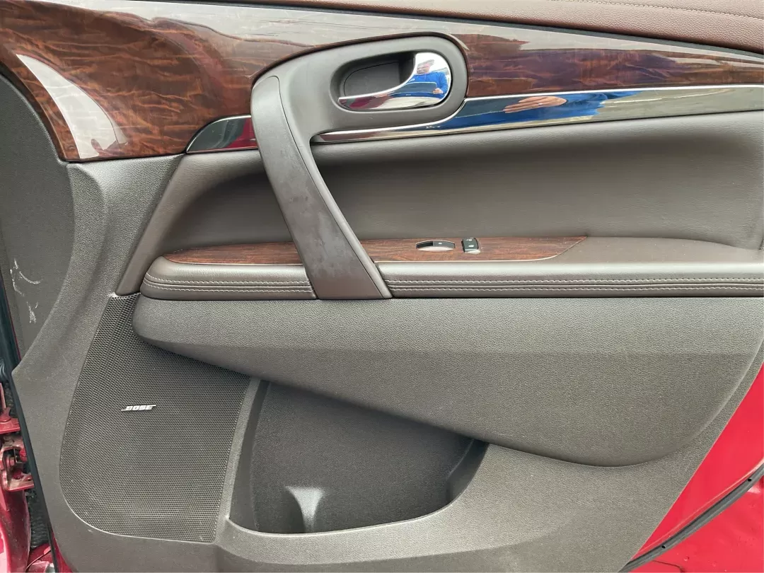 2014 Buick Enclave Premium (5GAKVCKD1EJ) with an 3.6L V-6 gasoline direct injection engine, located at 401 Woodman Dr, Riverside, OH, 45431, (937) 908-9800, 39.760899, -84.123421 - 2014 Buick Enclave Premium - Photo#19