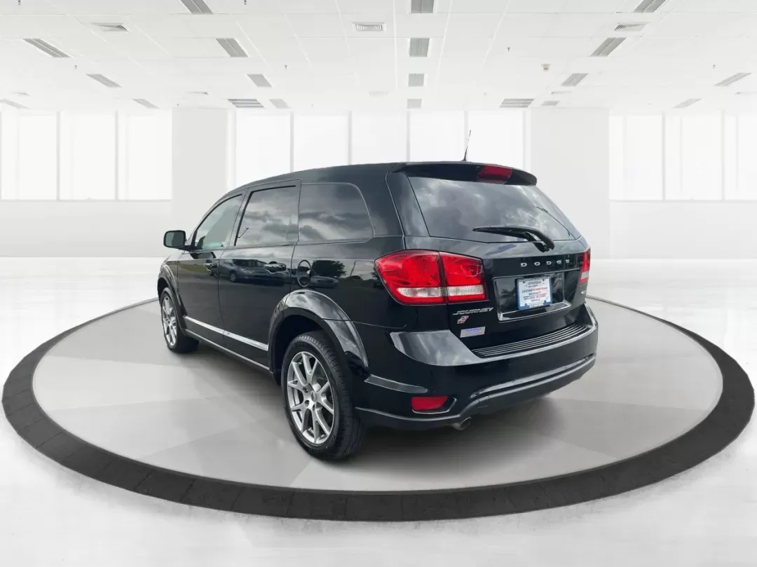 2018 Dodge Journey GT AWD (3C4PDDEG6JT) with an Pentastar 3.6L V-6 DOHC engine, located at 8750 N County Rd 25A, Piqua, OH, 45356, (937) 908-9800, 40.164391, -84.232513 - 2018 Dodge Journey GT AWD - Photo#4