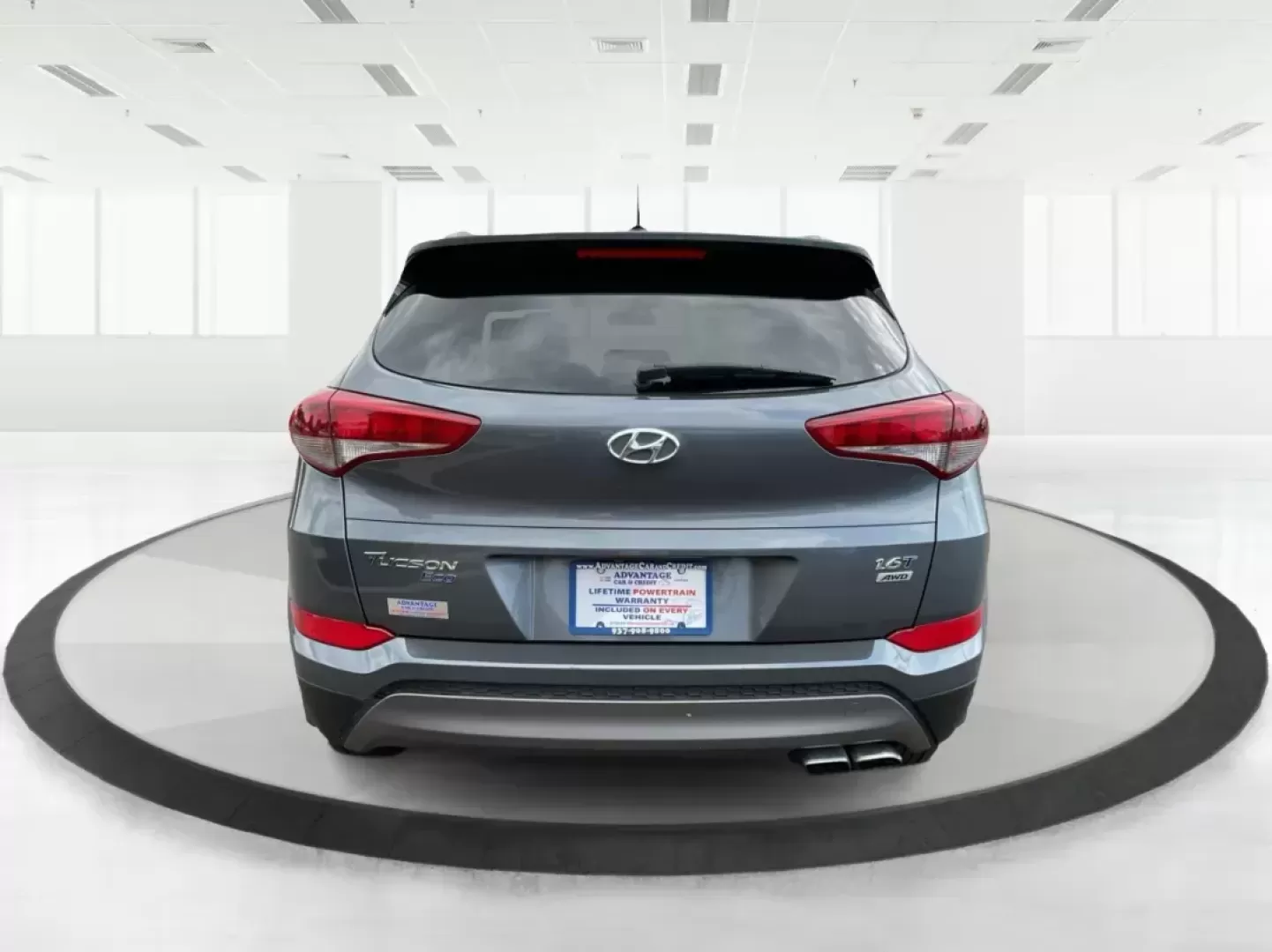 2016 Hyundai Tucson Eco (KM8J3CA24GU) with an 1.6L I-4 gasoline direct injection engine, located at 8750 N County Rd 25A, Piqua, OH, 45356, (937) 908-9800, 40.164391, -84.232513 - 2016 Hyundai Tucson Eco - Photo#3