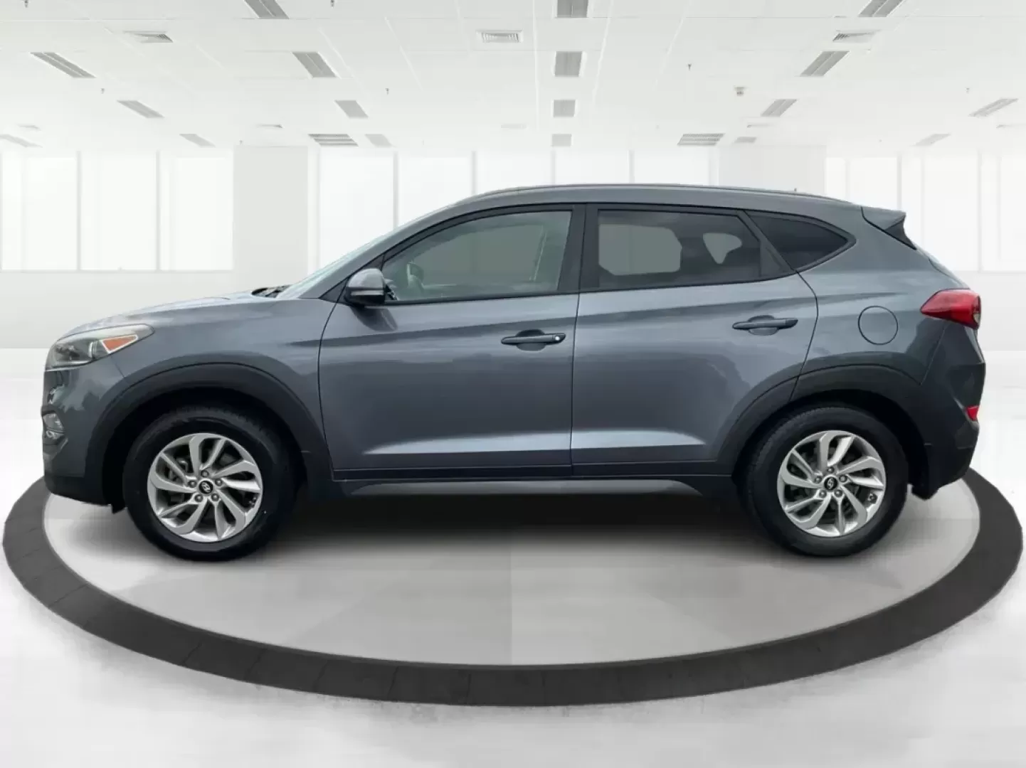 2016 Hyundai Tucson Eco (KM8J3CA24GU) with an 1.6L I-4 gasoline direct injection engine, located at 8750 N County Rd 25A, Piqua, OH, 45356, (937) 908-9800, 40.164391, -84.232513 - 2016 Hyundai Tucson Eco - Photo#5