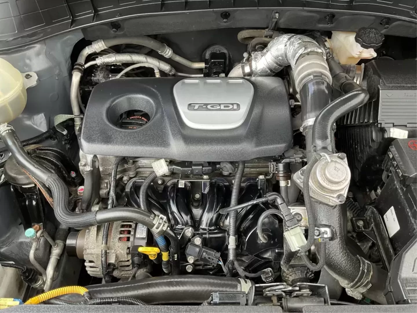 2016 Hyundai Tucson Eco (KM8J3CA24GU) with an 1.6L I-4 gasoline direct injection engine, located at 8750 N County Rd 25A, Piqua, OH, 45356, (937) 908-9800, 40.164391, -84.232513 - 2016 Hyundai Tucson Eco - Photo#10