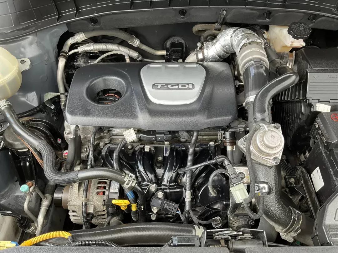 2016 Hyundai Tucson Eco (KM8J3CA24GU) with an 1.6L I-4 gasoline direct injection engine, located at 8750 N County Rd 25A, Piqua, OH, 45356, (937) 908-9800, 40.164391, -84.232513 - 2016 Hyundai Tucson Eco - Photo#10