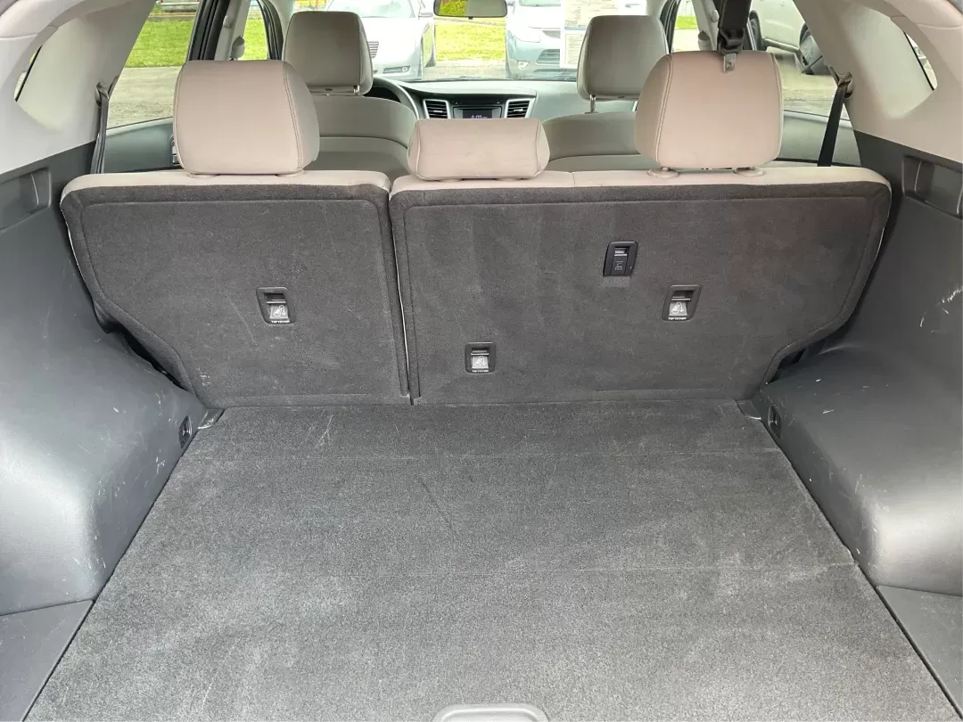 2016 Hyundai Tucson Eco (KM8J3CA24GU) with an 1.6L I-4 gasoline direct injection engine, located at 8750 N County Rd 25A, Piqua, OH, 45356, (937) 908-9800, 40.164391, -84.232513 - 2016 Hyundai Tucson Eco - Photo#11