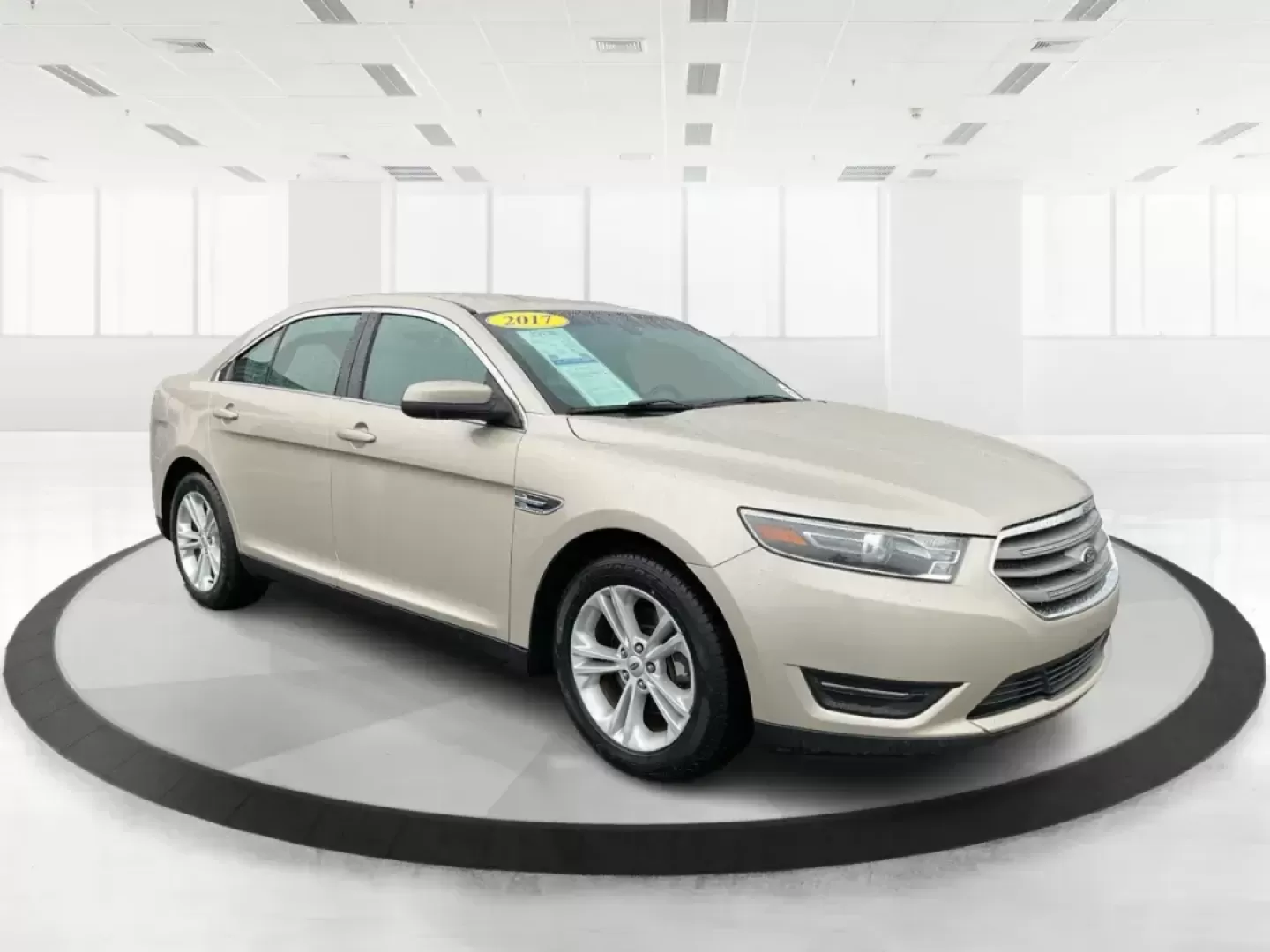 2017 Ford Taurus SEL (1FAHP2E86HG) with an EcoBoost 2L I-4 gasoline direct injection engine, located at 4508 South Dixie Dr, Moraine, OH, 45439, (937) 908-9800, 39.689976, -84.218452 - 2017 Ford Taurus SEL - Photo#0