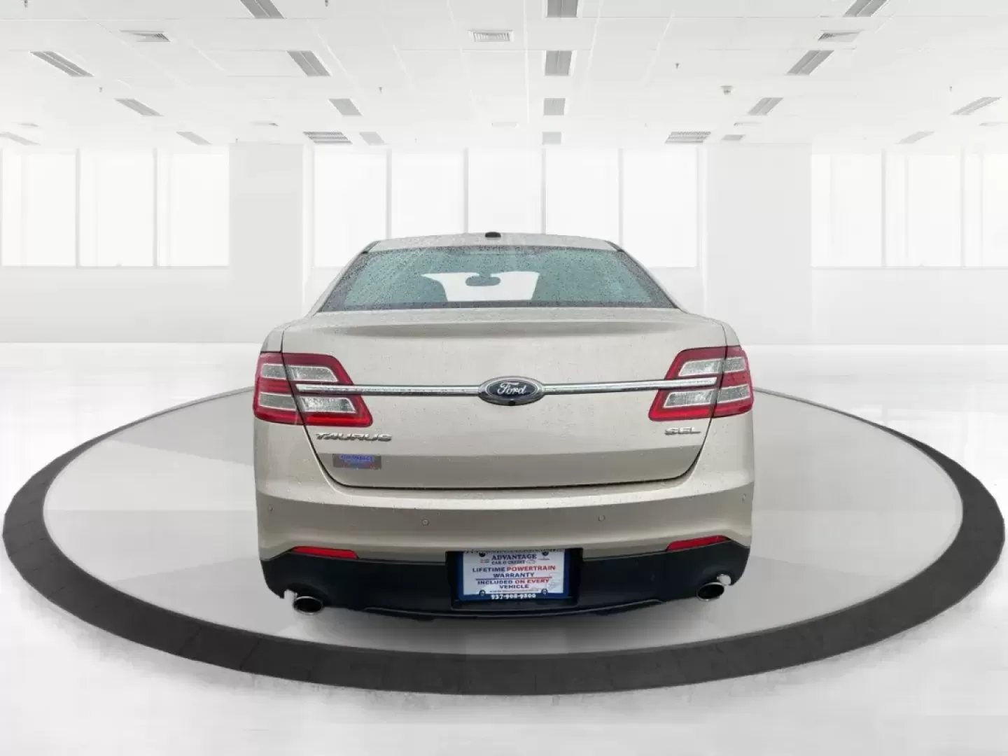 2017 Ford Taurus SEL (1FAHP2E86HG) with an EcoBoost 2L I-4 gasoline direct injection engine, located at 4508 South Dixie Dr, Moraine, OH, 45439, (937) 908-9800, 39.689976, -84.218452 - 2017 Ford Taurus SEL - Photo#3