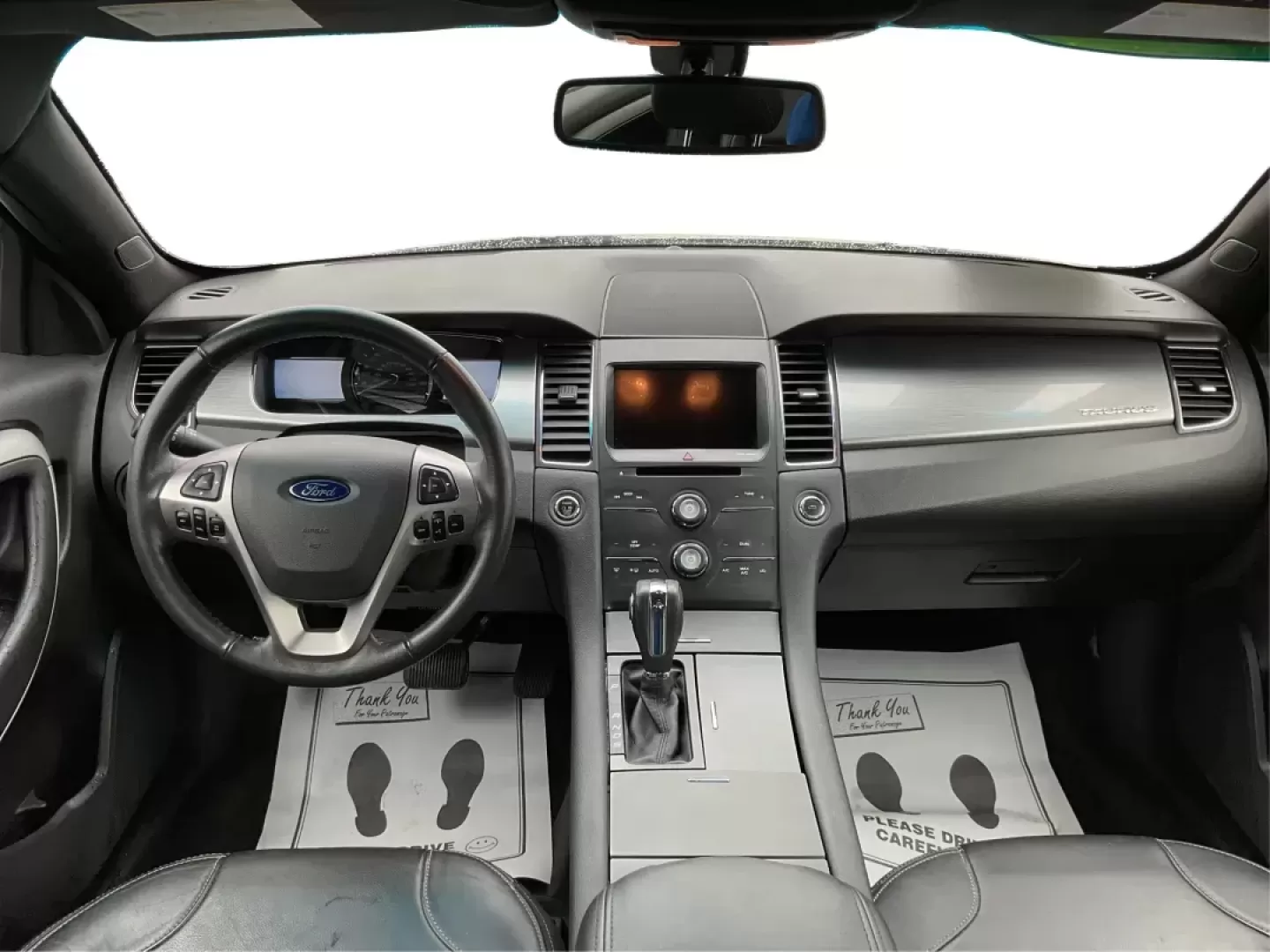 2017 Ford Taurus SEL (1FAHP2E86HG) with an EcoBoost 2L I-4 gasoline direct injection engine, located at 4508 South Dixie Dr, Moraine, OH, 45439, (937) 908-9800, 39.689976, -84.218452 - 2017 Ford Taurus SEL - Photo#20