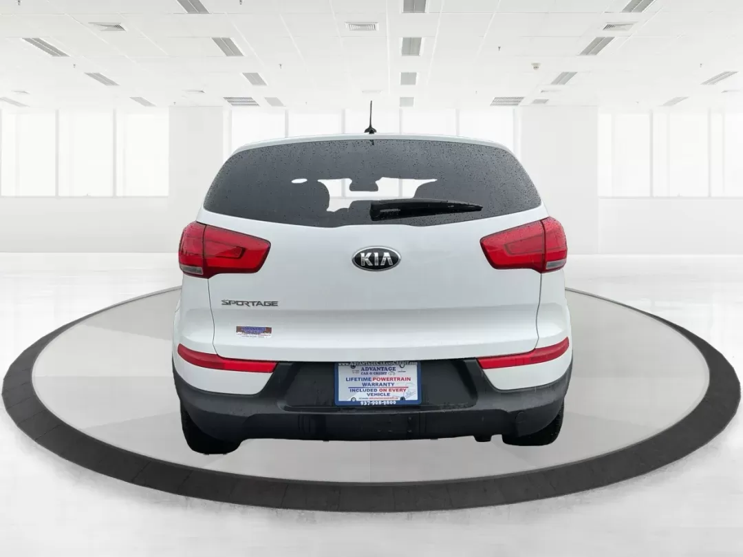 2015 Kia Sportage LX (KNDPBCAC3F7) with an Other engine, located at 1230 East Main St, Xenia, OH, 45385, (937) 908-9800, 39.688026, -83.910172 - 2015 Kia Sportage LX - Photo#3