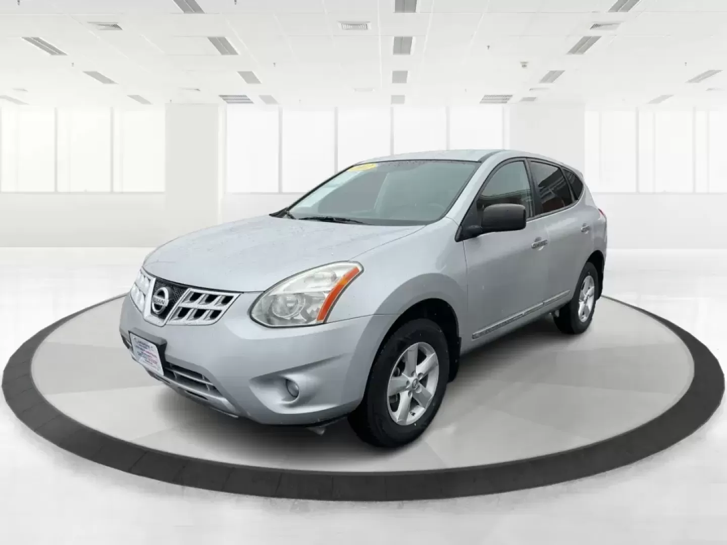 2012 Nissan Rogue S (JN8AS5MT2CW) with an 2.5L I-4 DOHC engine, located at 1951 S Dayton Lakeview Rd., New Carlisle, OH, 45344, (937) 908-9800, 39.890999, -84.050255 - Photo#7