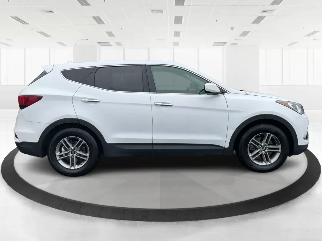 2017 Hyundai Santa Fe Sport 2.4L (5NMZT3LB8HH) with an Theta II 2.4L I-4 gasoline direct injection engine, located at 1184 Kauffman Ave, Fairborn, OH, 45324, (937) 908-9800, 39.807072, -84.030914 - 2017 Hyundai Santa Fe Sport 2.4L - Photo#1
