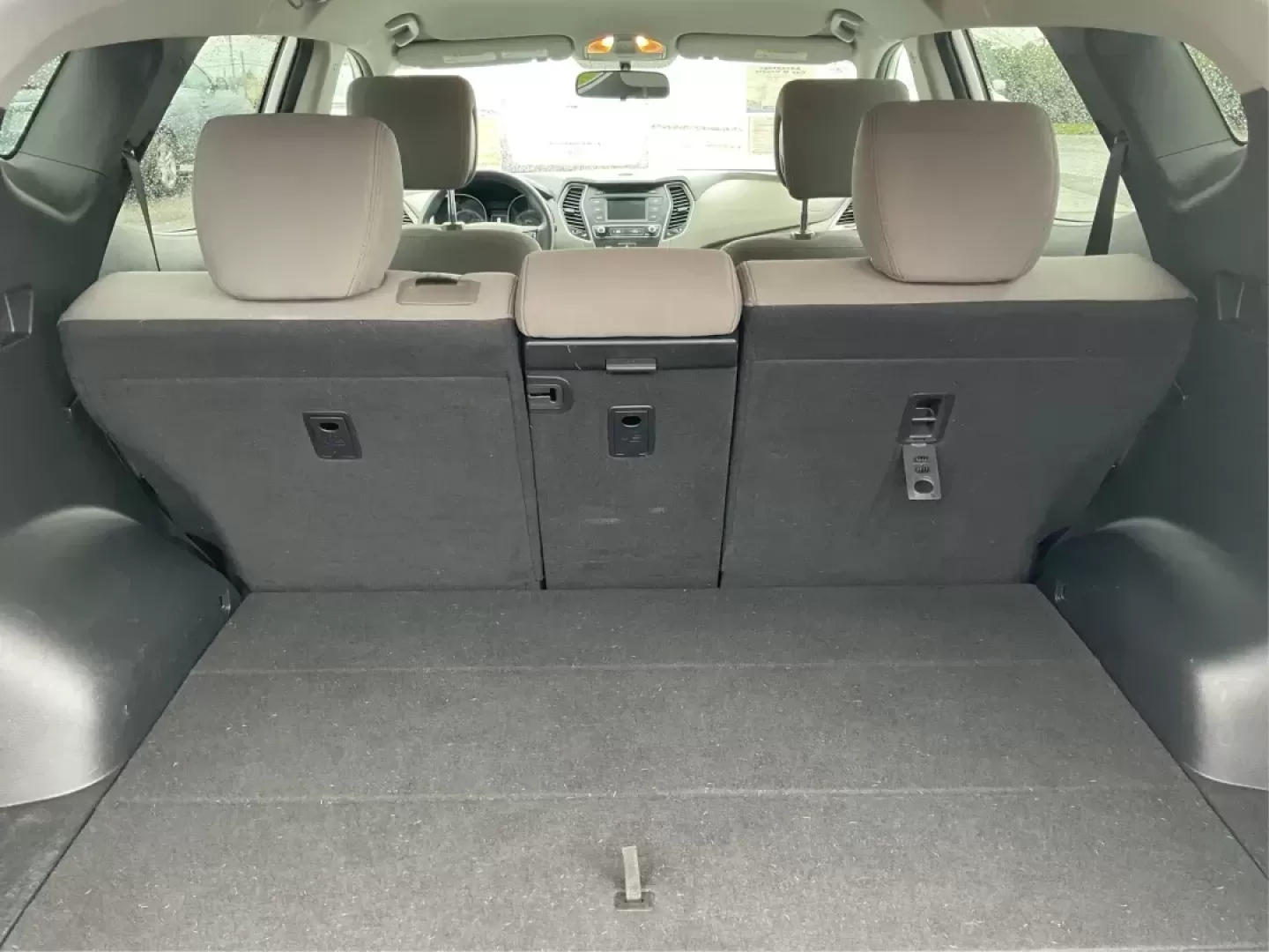 2017 Hyundai Santa Fe Sport 2.4L (5NMZT3LB8HH) with an Theta II 2.4L I-4 gasoline direct injection engine, located at 1184 Kauffman Ave, Fairborn, OH, 45324, (937) 908-9800, 39.807072, -84.030914 - 2017 Hyundai Santa Fe Sport 2.4L - Photo#11