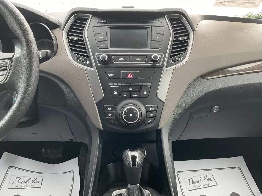 2017 Hyundai Santa Fe Sport 2.4L (5NMZT3LB8HH) with an Theta II 2.4L I-4 gasoline direct injection engine, located at 1184 Kauffman Ave, Fairborn, OH, 45324, (937) 908-9800, 39.807072, -84.030914 - 2017 Hyundai Santa Fe Sport 2.4L - Photo#12