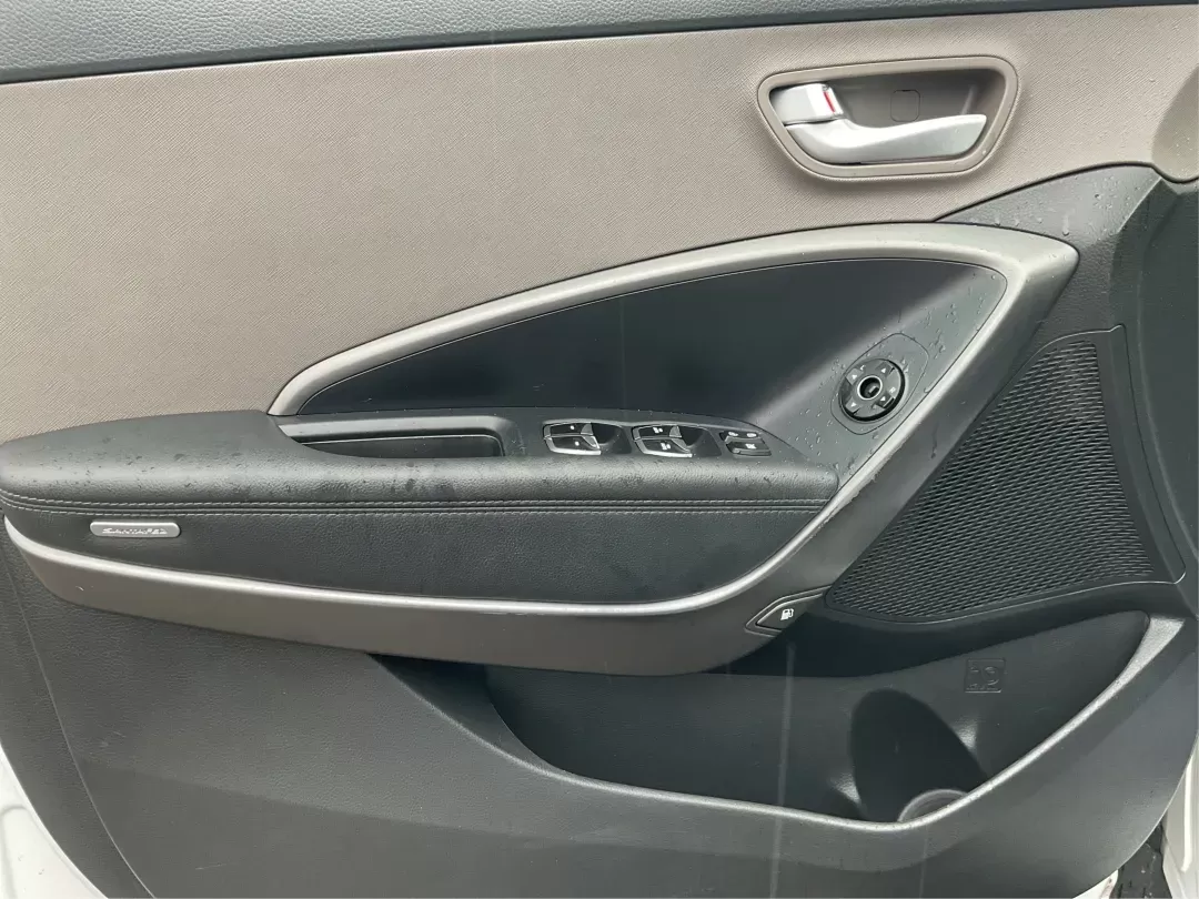 2017 Hyundai Santa Fe Sport 2.4L (5NMZT3LB8HH) with an Theta II 2.4L I-4 gasoline direct injection engine, located at 1184 Kauffman Ave, Fairborn, OH, 45324, (937) 908-9800, 39.807072, -84.030914 - 2017 Hyundai Santa Fe Sport 2.4L - Photo#16