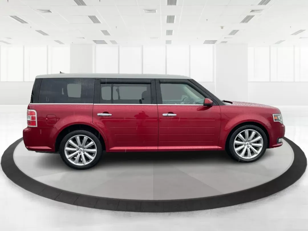 2014 Ford Flex Limited (2FMHK6DTXEB) with an EcoBoost 3.5L V-6 gasoline direct injection engine, located at 4508 South Dixie Dr, Moraine, OH, 45439, (937) 908-9800, 39.689976, -84.218452 - Third Row - Photo#1